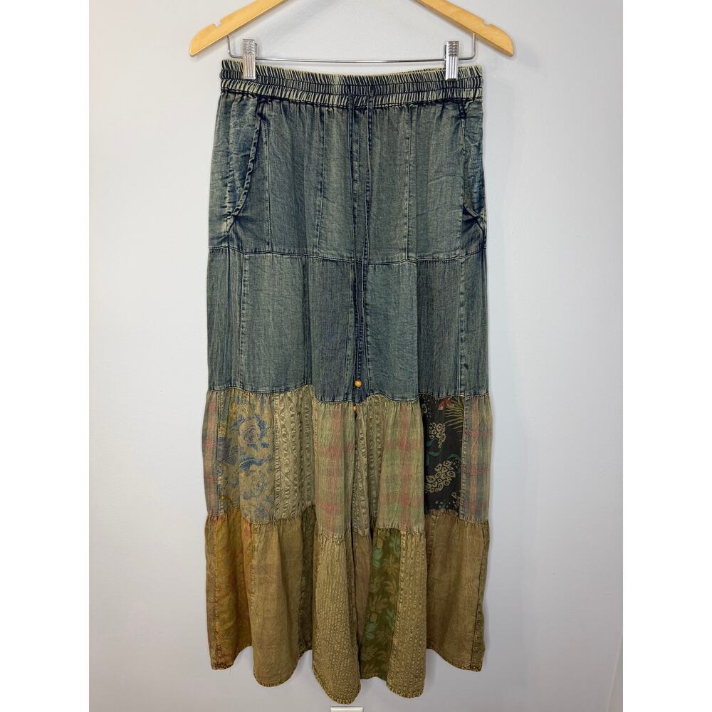 Young Threads Boho chic Tiered Patch Pants Wide Leg Festival Sz M - Picture 2 of 15